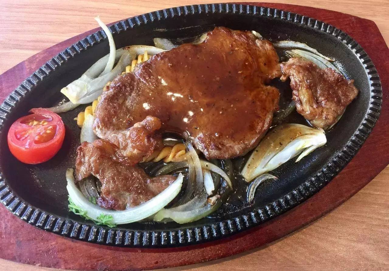 长春最实惠的牛排披萨自助餐厅，竟然可以免费吃？
