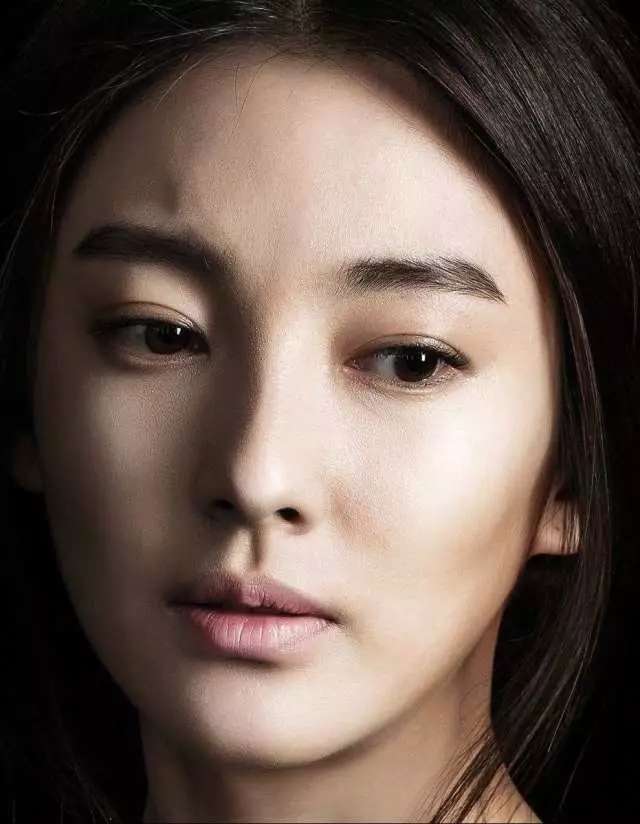 双眼皮手术该如何避免长期疤痕肉条不消肿?