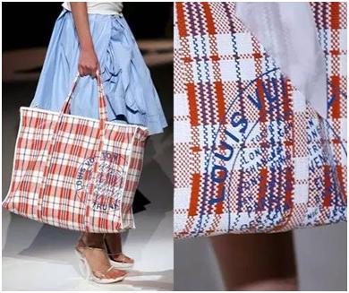 花一万块钱买个包,花一万买个小包