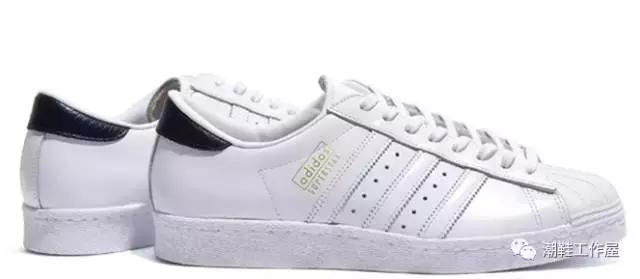 在我的记忆中，有一双小白鞋！