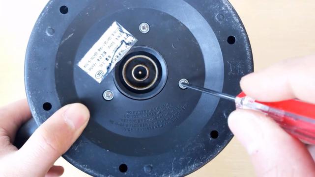 家里的热水壶烧坏了怎么修,家里热水壶坏了