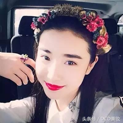 打了腮红之后更丑了,感觉打了腮红更丑了