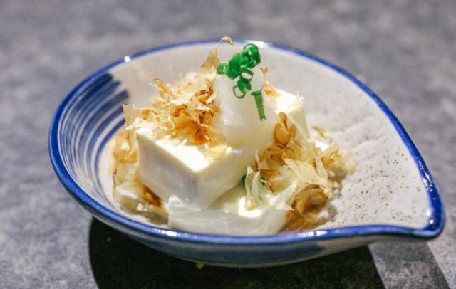 源自北海道，每天300碗！这一碗叫“火頭山”的拉面来宜兴了！