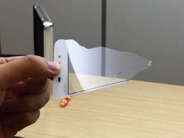 有几个品牌的手机是特容易碎屏的,我揭秘原因给你看及应对方法