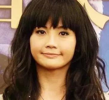 什么发型能变美白脸部发型,选择合适的发型用什么软件