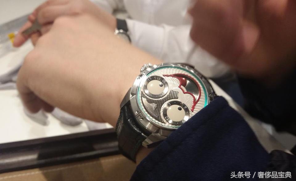 哪些表跟积家小丑差不多,积家小丑机械表