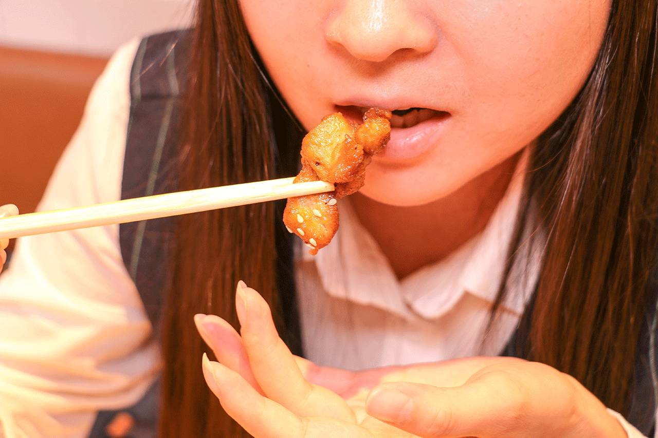 深圳一家有意思的烤鱼店,深圳第一家脆皮烤鱼