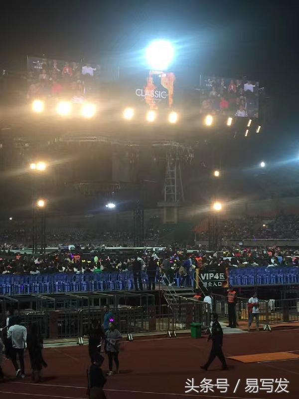 张学友歌神经典之作,歌神张学友是怎么唱情歌的