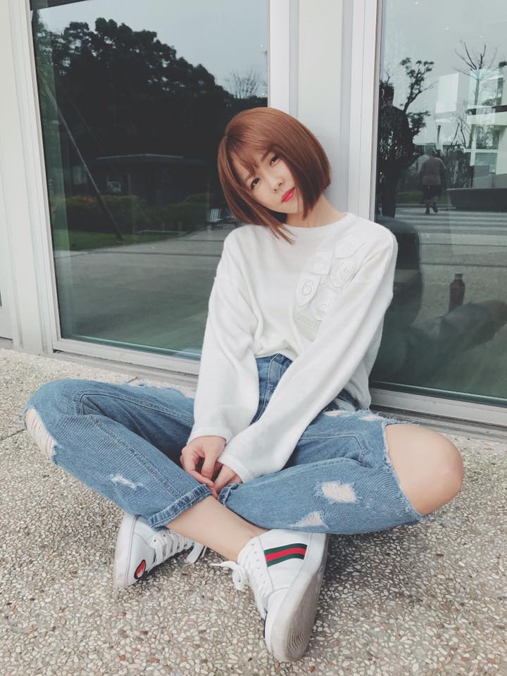 侧发扁塌看起来没精神？只要让中层头发有夸张90度弯就好了！