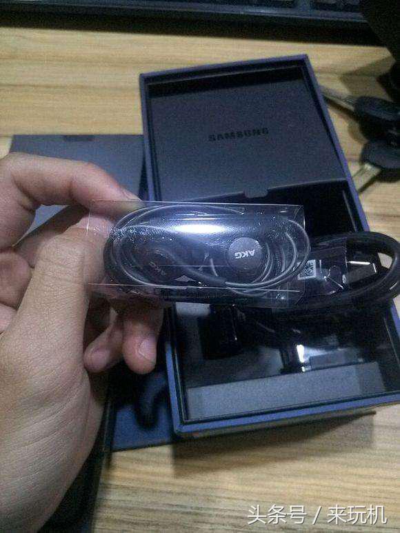 三星s8轻奢版测评,三星s8轻奢版对比