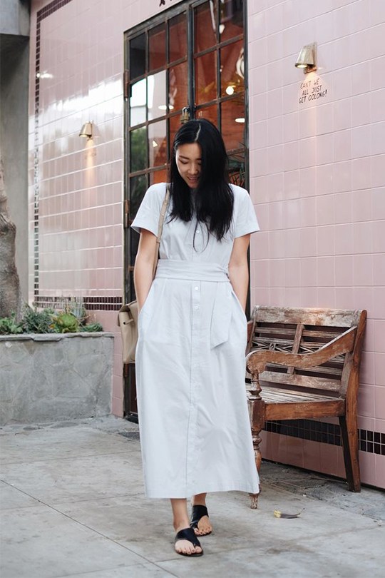 橘色连身裙轻奢高级感,夏天连身裙轻奢高级感