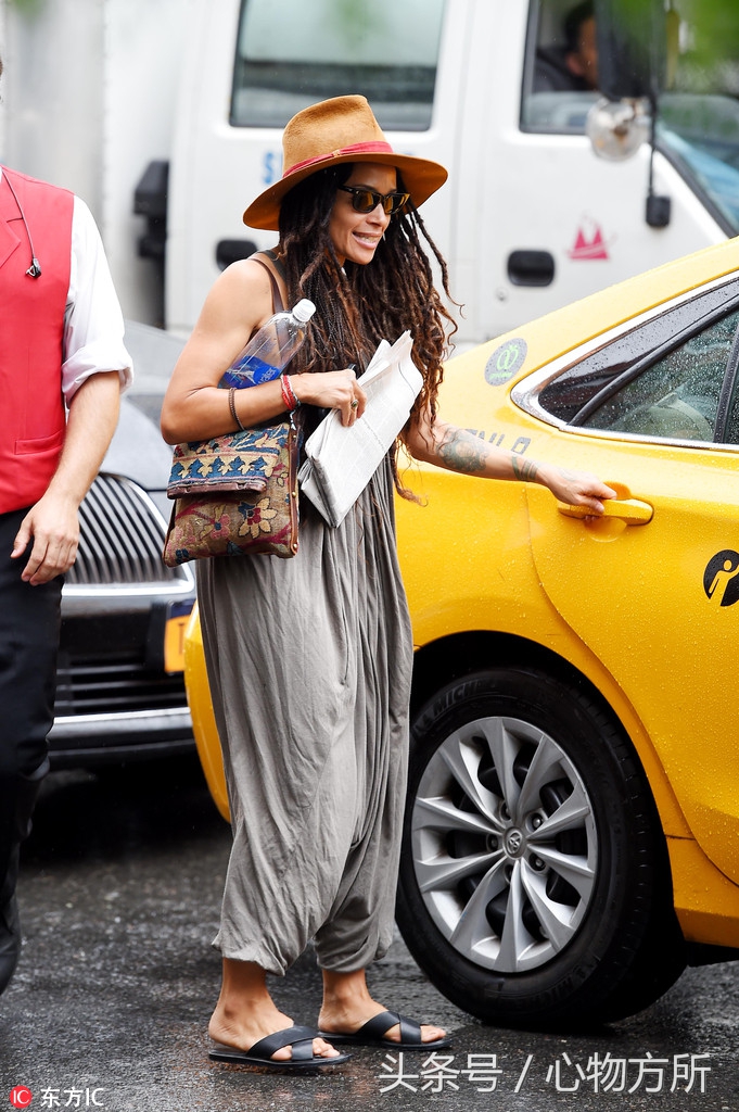 男澡堂防滑拖鞋,澡堂拖鞋底镂空