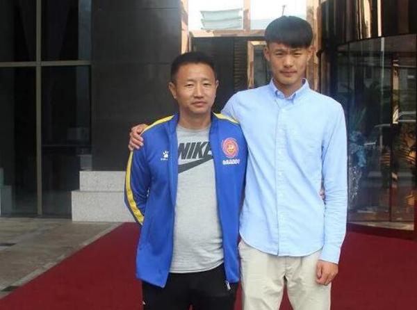 南充奥航学校足球联赛,四川南充奥航足球俱乐部直播