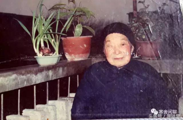 晒晒我家老照片难忘的青春记忆,晒晒我家小二层