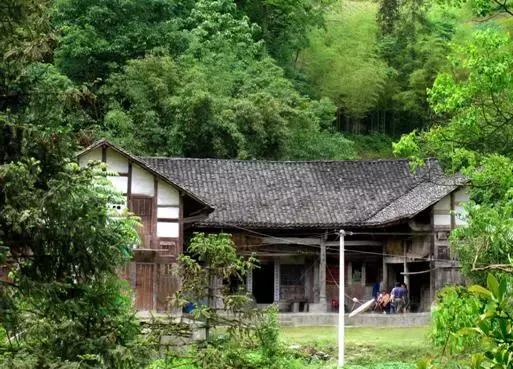 中国最美十大民族风情村寨,中国少数民族特色村寨旅游