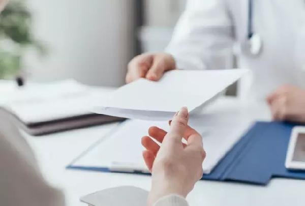 儿童流行性腮腺炎症状与治疗,流行性腮腺炎高发期