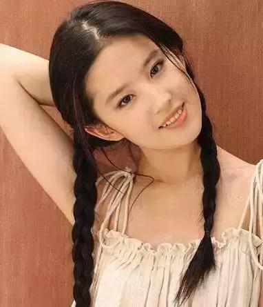 明星改名后的原名,哪些明星改名后才火起来