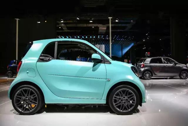 特别的爱给特别的TA,smart玩转定制风潮