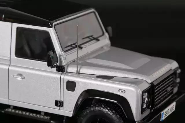 一辆路虎200万,路虎一百多万的