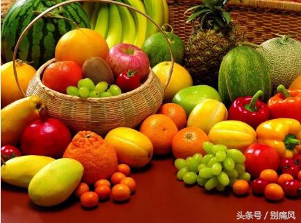 ABCDEFG?!那么多维生素,痛风患者到底怎么补?