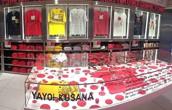 今年最潮的衣服,今年最流行的衣服30多岁穿的