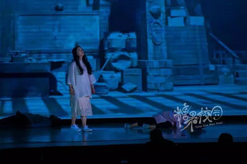 昆十中校园表演,校园话剧活动报道