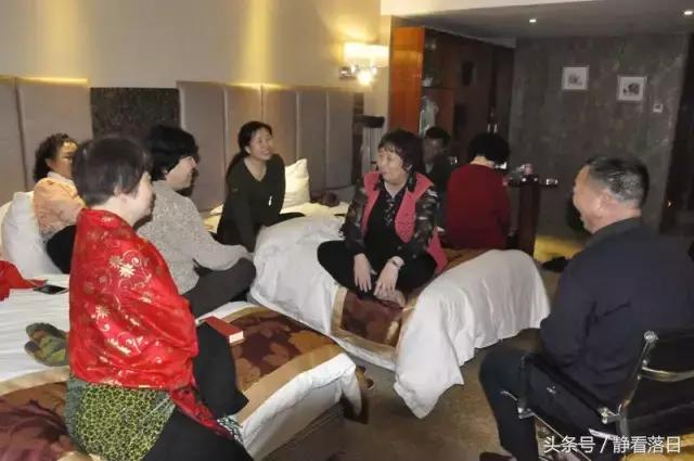 开怀一笑无忌惮,老怪小妖真齐全(红叶网老友聚会图文综合)