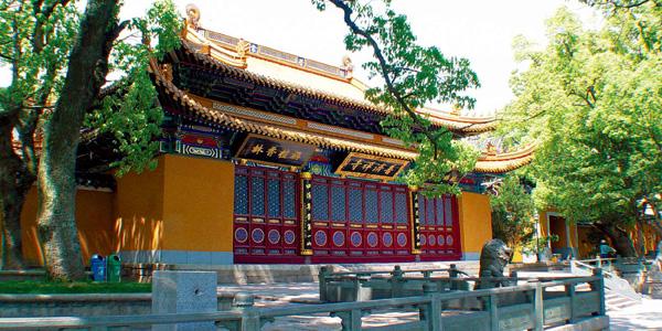 陆良的景点和小吃,曲靖陆良有名景点