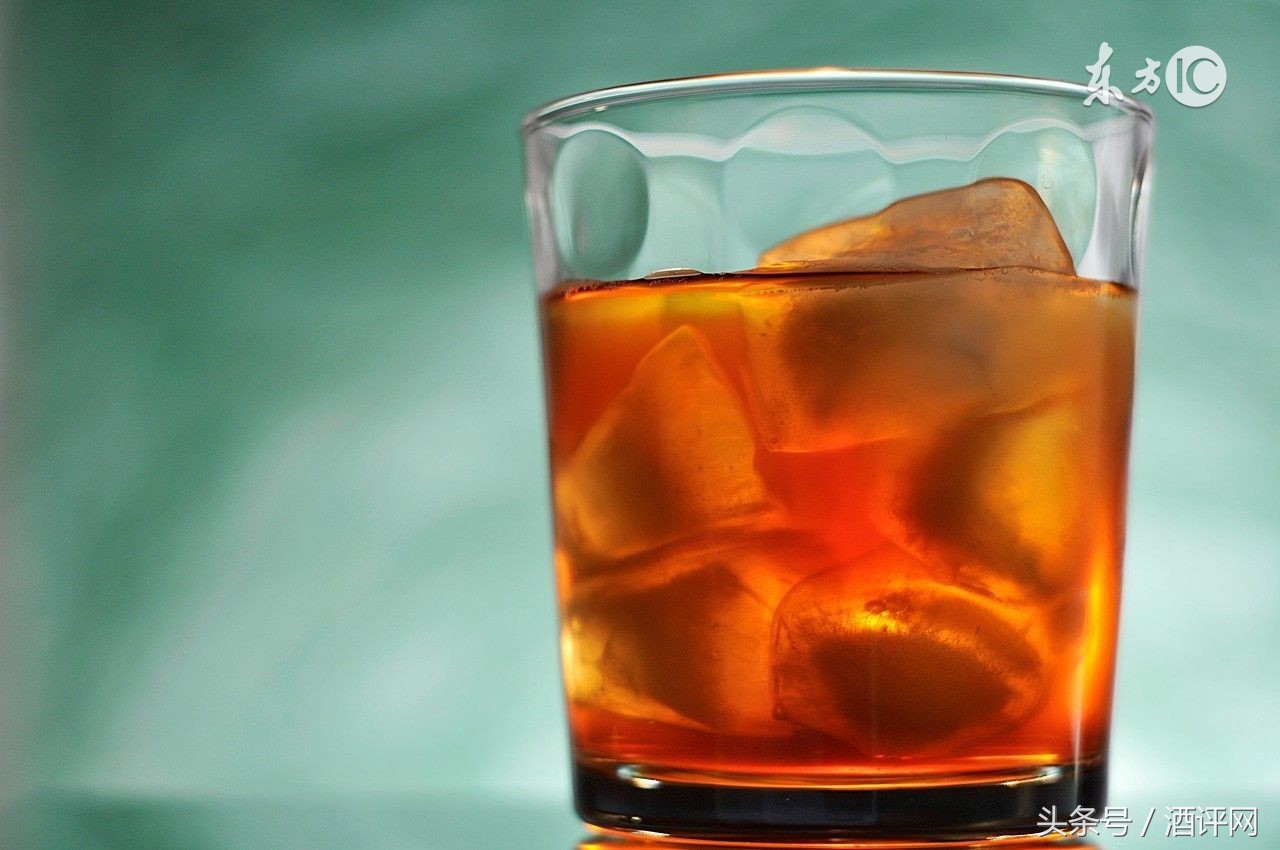 白兰地威士忌伏特加朗姆香槟,白兰地伏特加朗姆酒哪个好喝一点