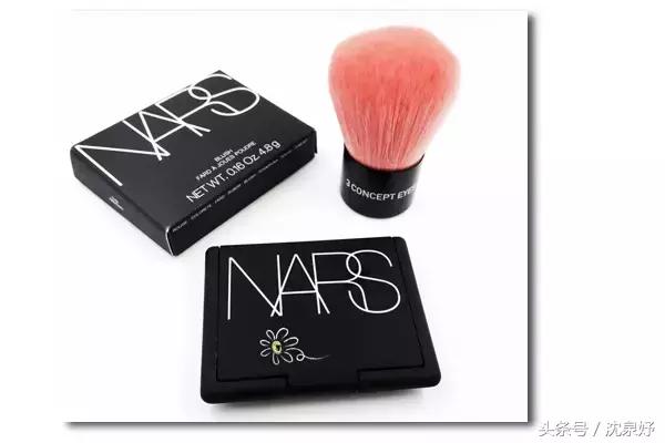 这几个化妆包里必备的,好用且值得回购的彩妆品,你都有了吗?