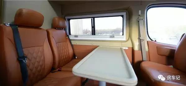 上汽大通v80长轴中顶自动挡房车,2019款大通v80豪哥自动挡房车