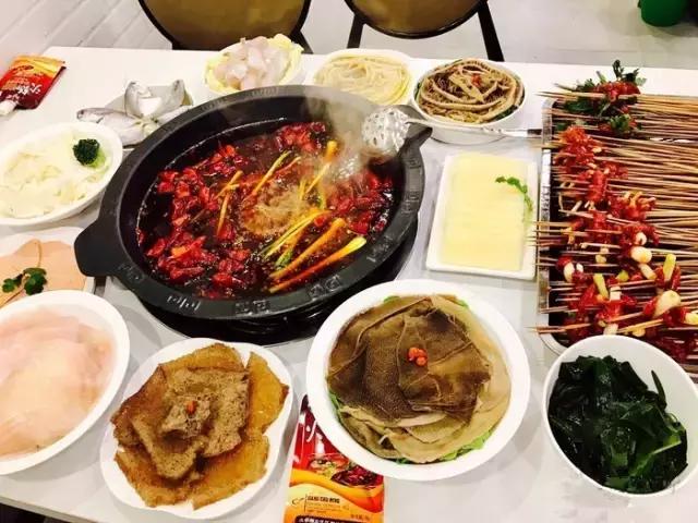 我们从1吃到10000，到底哪家店才最牛X？