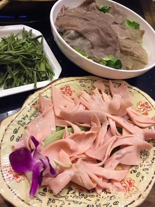 我们从1吃到10000，到底哪家店才最牛X？