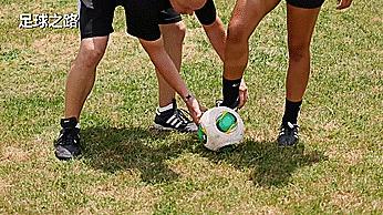 正脚背射门为什么找不准部位,正脚背射门为什么总是绵软无力