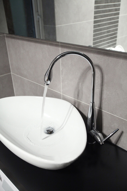 热爱生活从装饰多彩明媚的家开始,不再年轻的我们