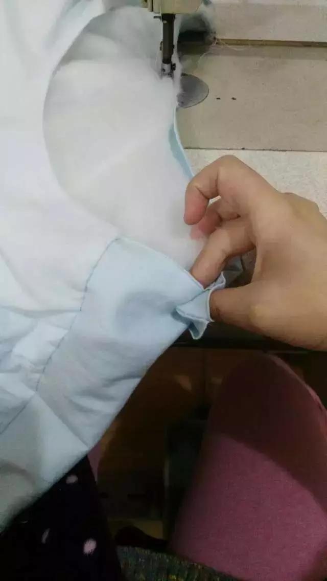 自己动手给宝宝做防踢睡袋,宝宝什么时候可以用分腿睡袋