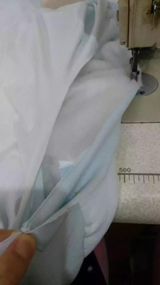 自己动手给宝宝做防踢睡袋,宝宝什么时候可以用分腿睡袋