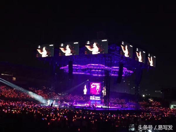 张学友歌神经典之作,歌神张学友是怎么唱情歌的