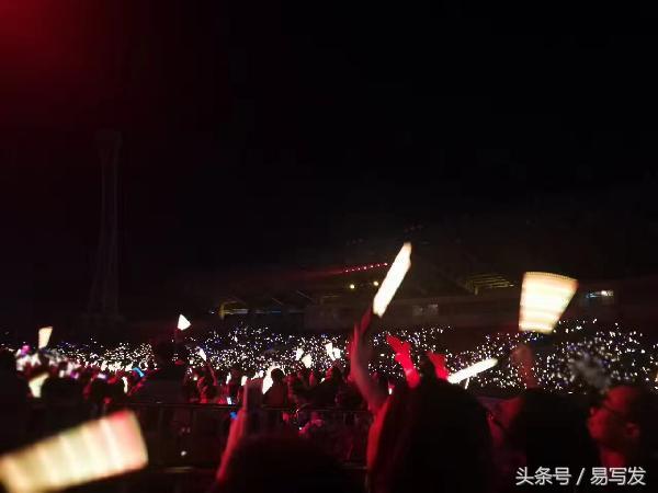 张学友歌神经典之作,歌神张学友是怎么唱情歌的