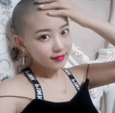 当武士刀遇到剑,一刀砍下去见真知,武士刀:就是让你想不到