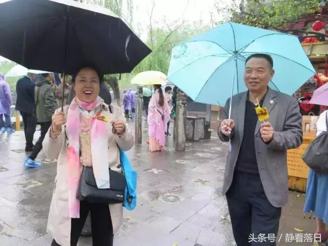 开怀一笑无忌惮,老怪小妖真齐全(红叶网老友聚会图文综合)