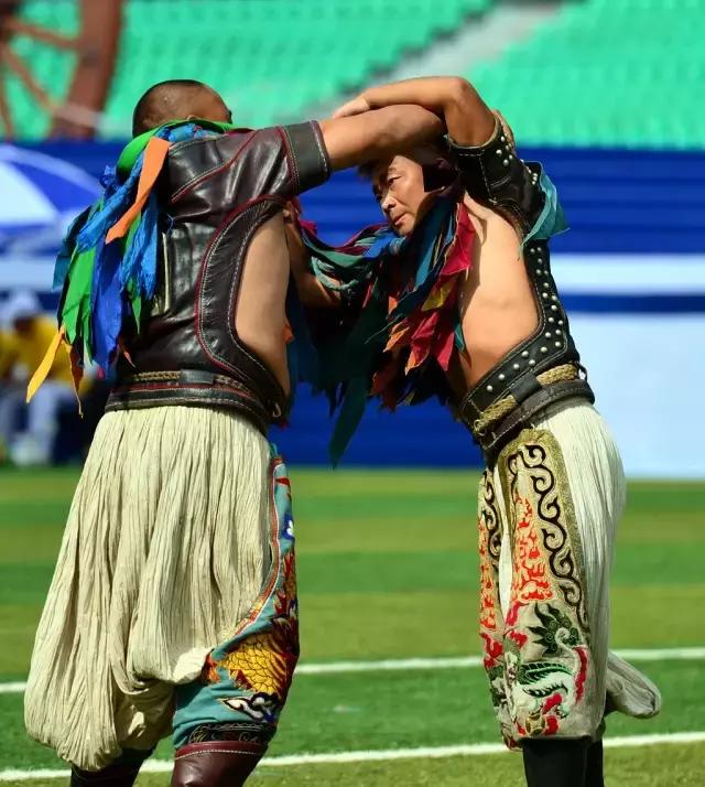 蒙古语博克颂是什么意思,蒙古族搏克是什么