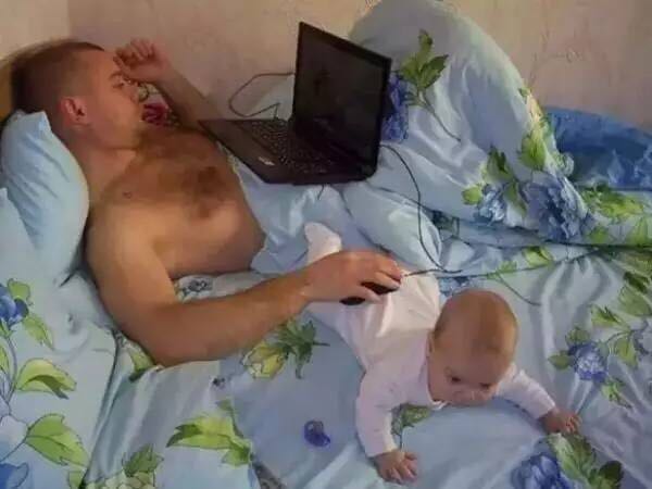 宝妈说“父爱如山”，因为山就那样杵着，一动不动的杵着