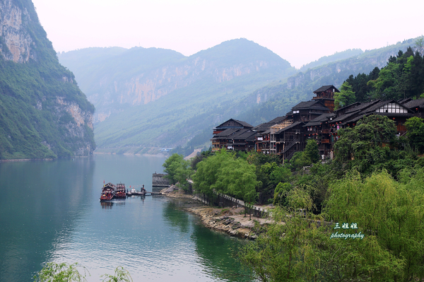 龚滩吴冠中乌江小镇 (乌江画廊龚滩古镇桃花源)