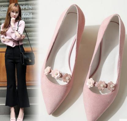 穿高跟鞋不磨脚不累脚的妙招,穿高跟鞋累的脚疼怎么办