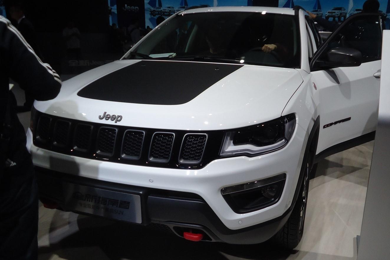 如果你买SUV想越野，看到车身这个标志，那就下手吧