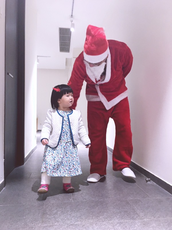 小孩疝气手术做的整个过程,两个月宝宝疝气微创手术全过程