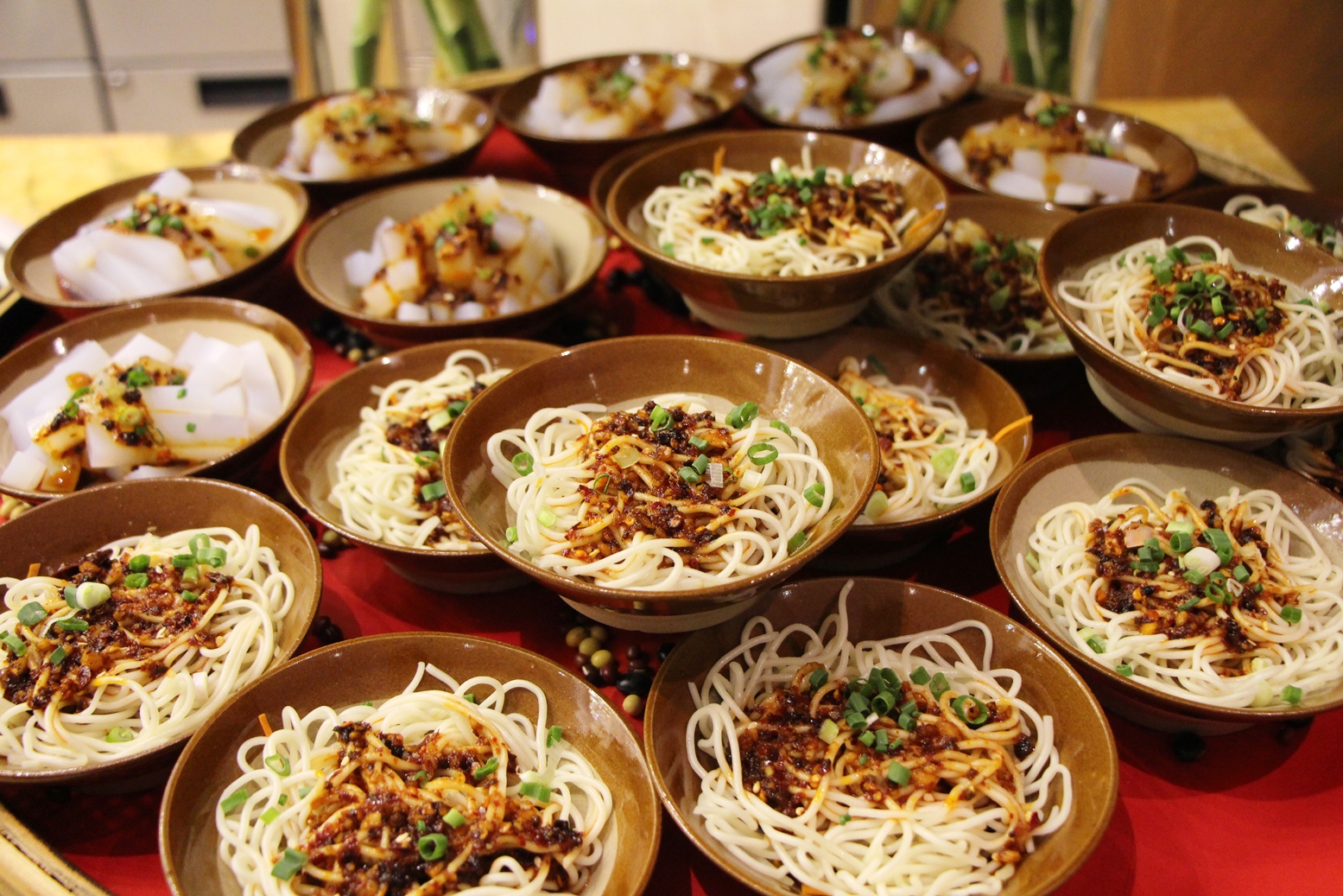 皮皮虾小龙虾大龙虾,皮皮虾和小龙虾的战斗