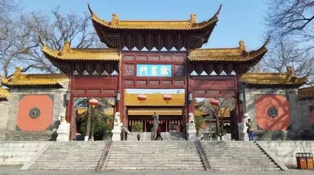 南京免费景点一日游攻略,南京栖霞区免费游玩景点推荐