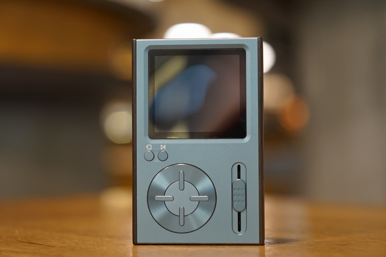 让你如听初恋,cd随身听般老味道的*放播**器.七彩虹c10评测